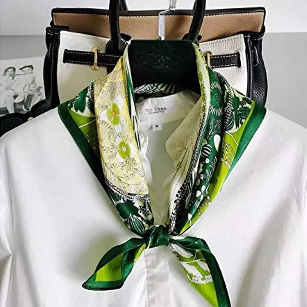 Green Pattern Mulberry Silk Neck Scarf